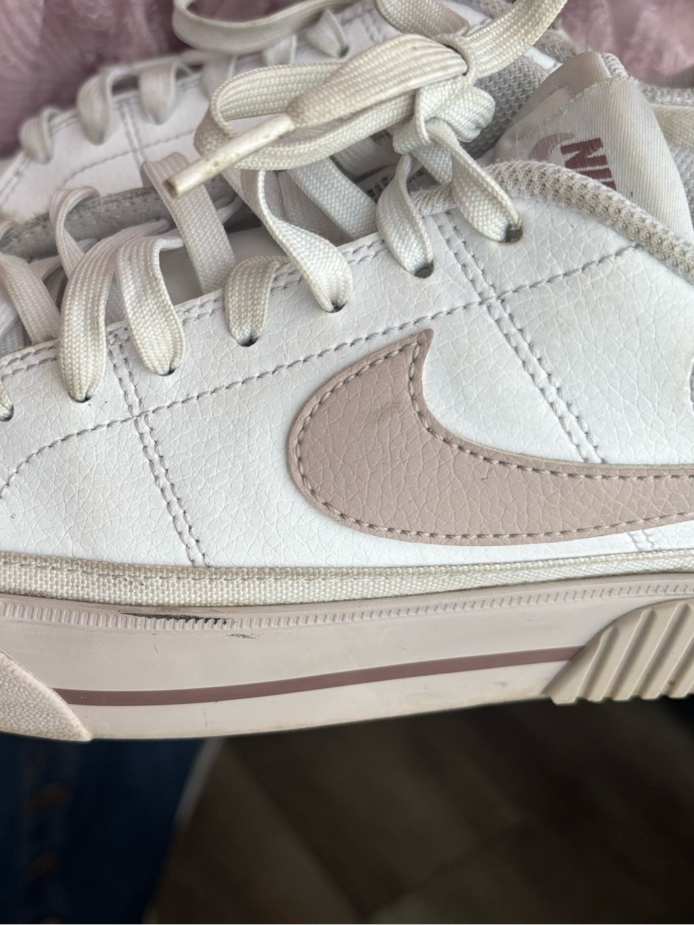 NIKE White and Light blush Sneakers 😊